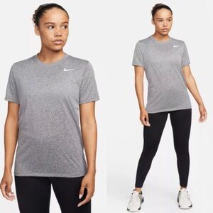 Nike Women's Dri-FIT T-Shirt Grey SZ XL